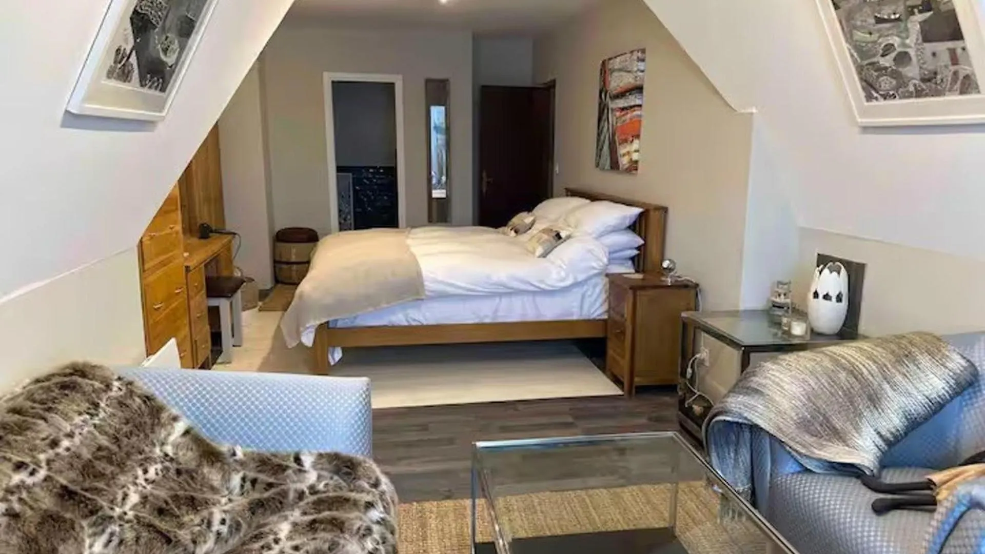 5 Bed-Sleeps 9-Sea View-Beach-Free Parking Plozevet 0*,  France